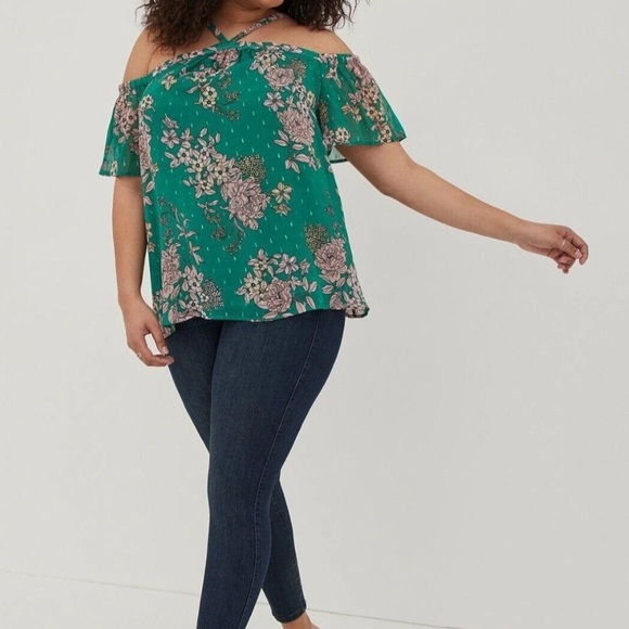 Torrid Green Flutter Sleeve Ruffled Blouse - Picture 6 of 8